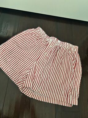 Striped Red and White Women’s Skort